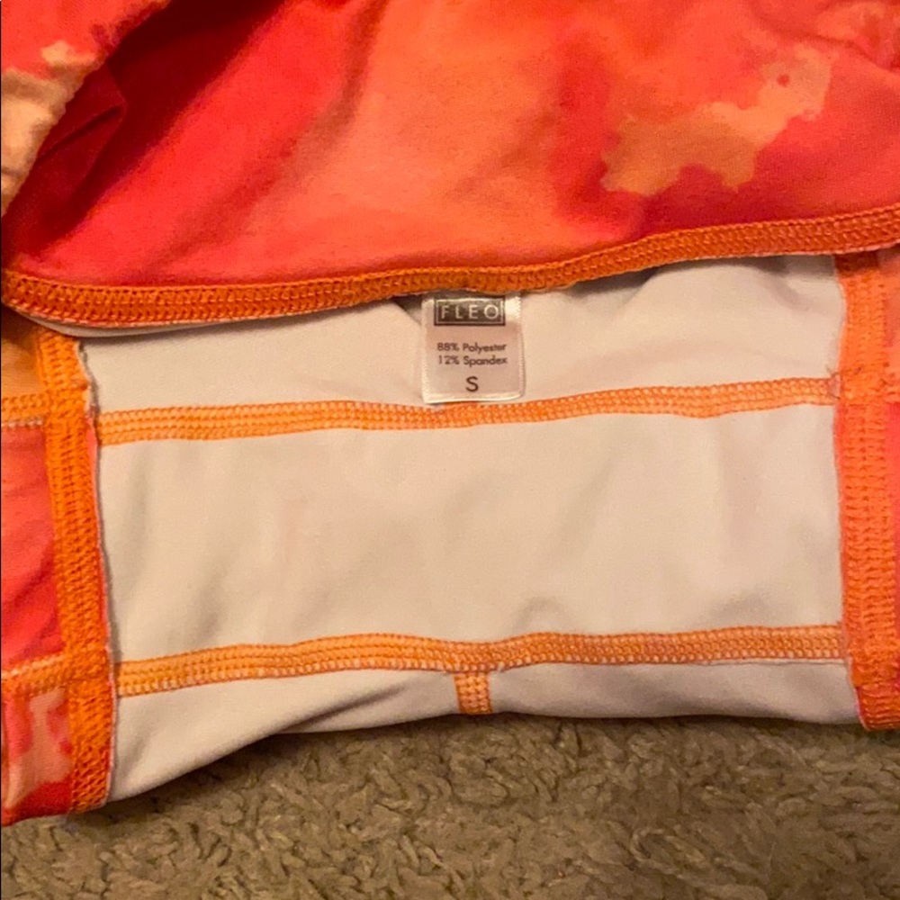 Fleo size small - Picture 3 of 6